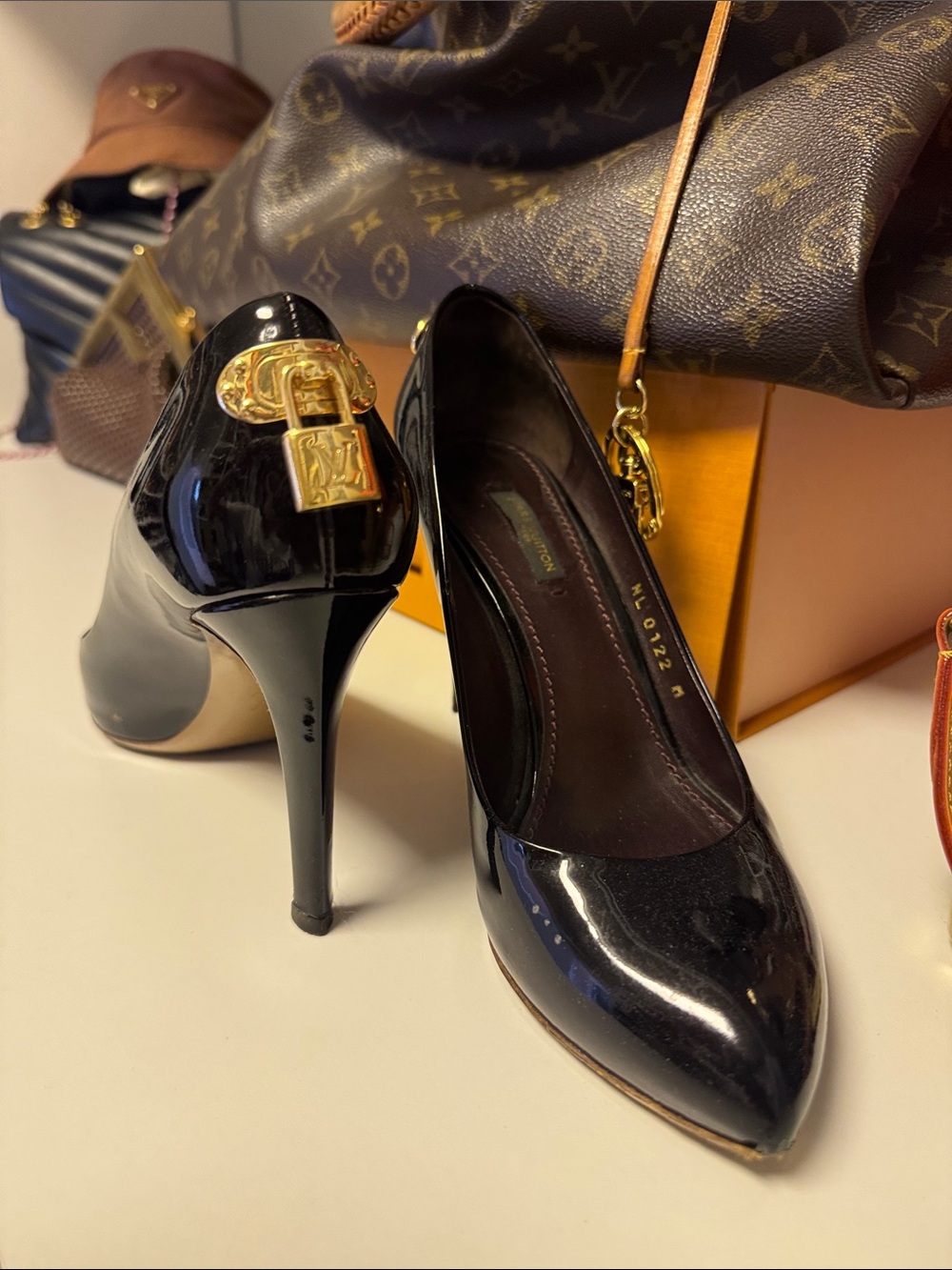 Louis Vuitton Black Patent Leather Stiletto Pumps with Gold Padlock Detail - Picture 4 of 4